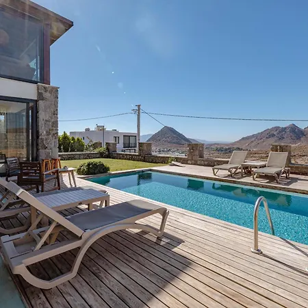 فيلة Elegant Private Pool & Stunning Views