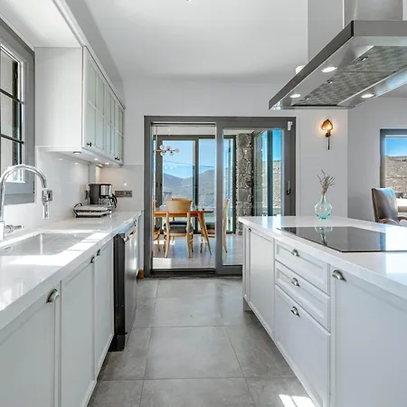 Elegant Private Pool & Stunning Views * Bodrum