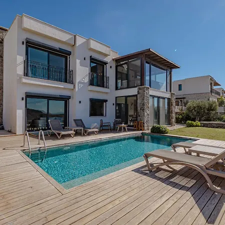 Elegant Private Pool & Stunning Views Bodrum