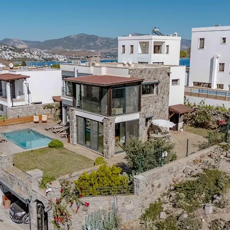 빌라 Elegant Private Pool & Stunning Views *