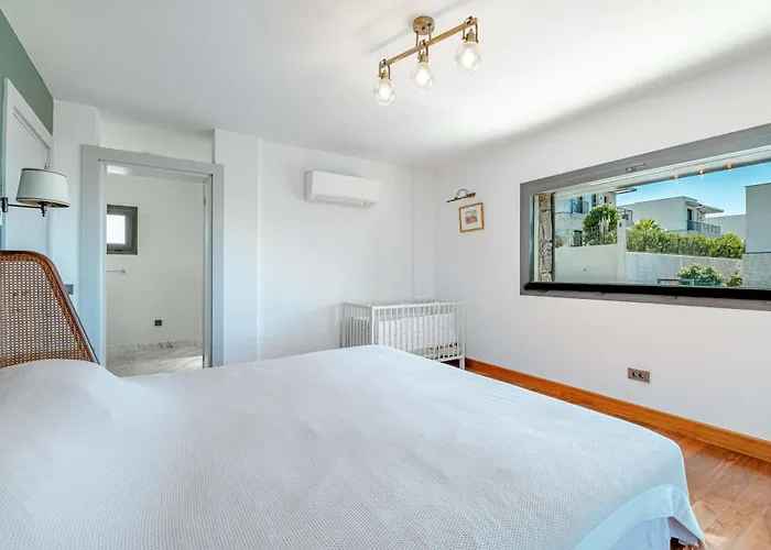 Elegant Private Pool & Stunning Views فيلة بودروم